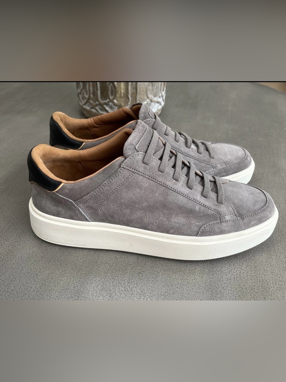 Allen Edmonds Oliver Slip-on
Stretch-lace Sneaker in GreySuede
Size 9.5. 3E - Picture 4 of 11